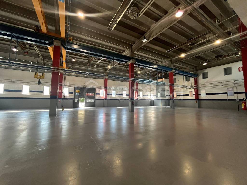 locale commerciale in affitto ad Agnosine