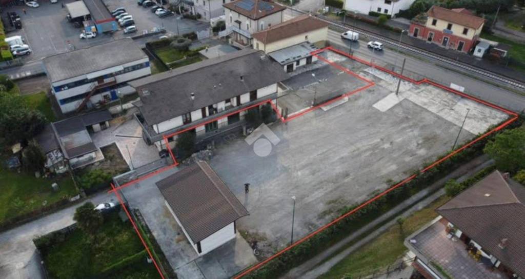 negozio in affitto ad Artogne