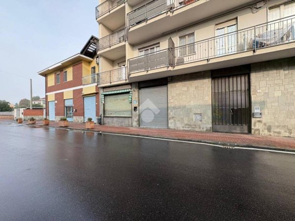negozio in affitto a Caselle Torinese