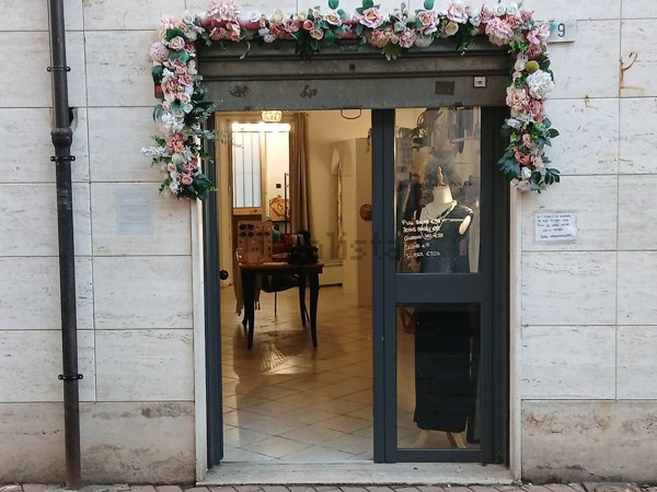 locale commerciale in affitto a Caselle Torinese