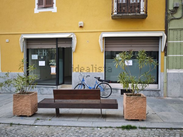 negozio in affitto a Caselle Torinese
