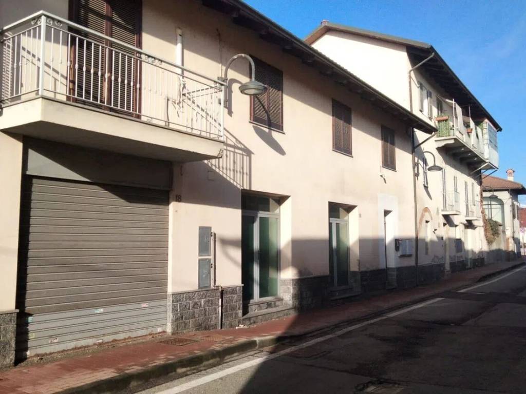 negozio in affitto a Caselle Torinese