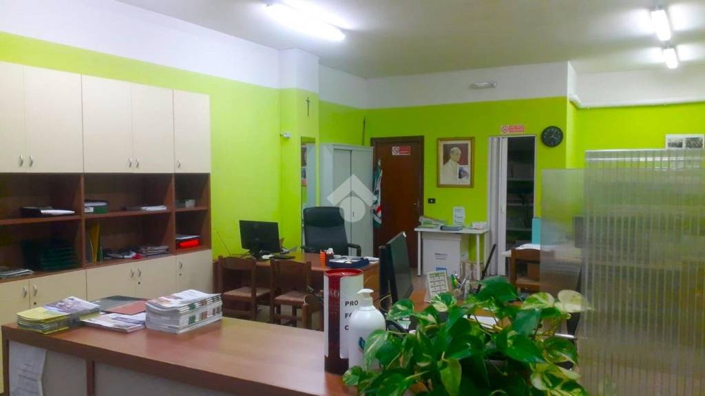 negozio in affitto a Bagnolo Mella