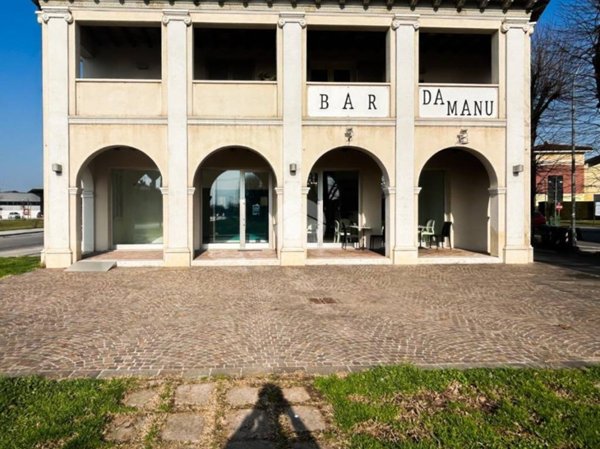 negozio in affitto a Bagnolo Mella