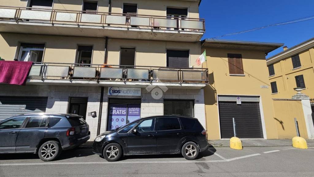 negozio in affitto a Bagnolo Mella