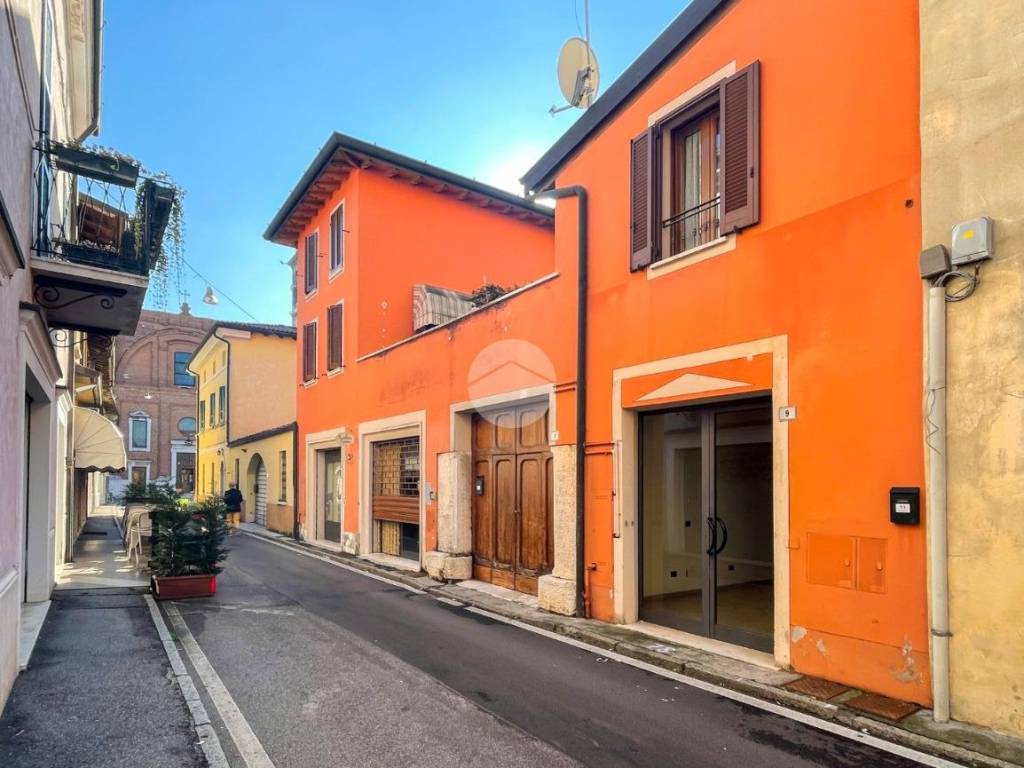 negozio in affitto a Bagnolo Mella