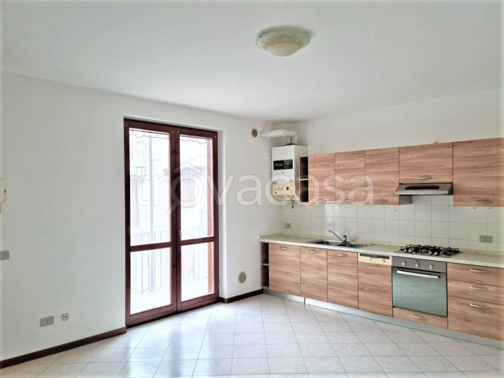 appartamento in affitto a Bagnolo Mella