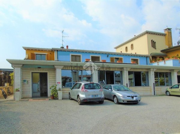 negozio in affitto a Bagnolo Mella