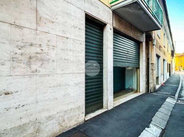 negozio in affitto a Bagnolo Mella