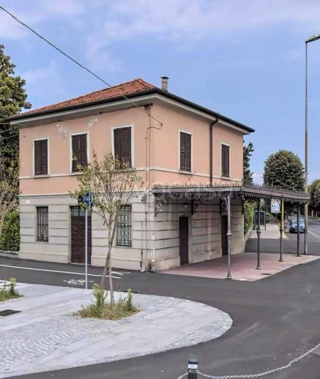 negozio in affitto a Bagnolo Mella