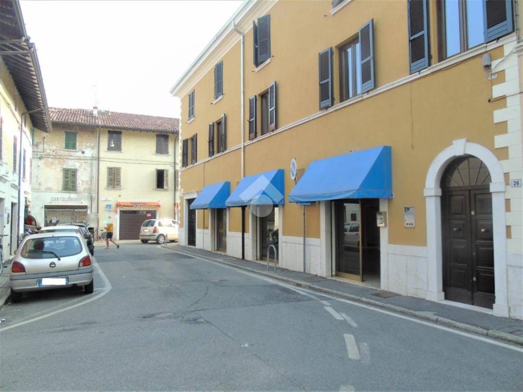 negozio in affitto a Bagnolo Mella