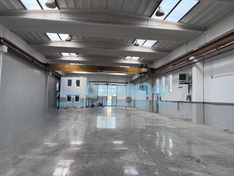 locale commerciale in affitto a Bedizzole