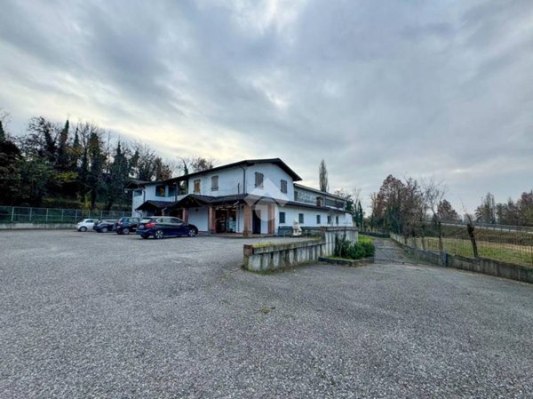locale commerciale in affitto a Bedizzole in zona Campagnola
