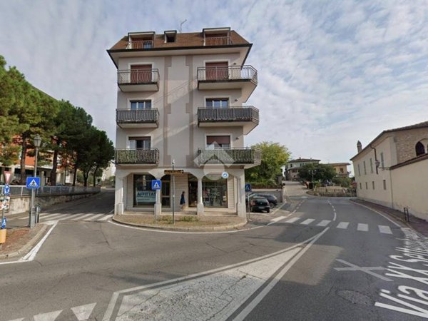ufficio in affitto a Bedizzole in zona Piazza
