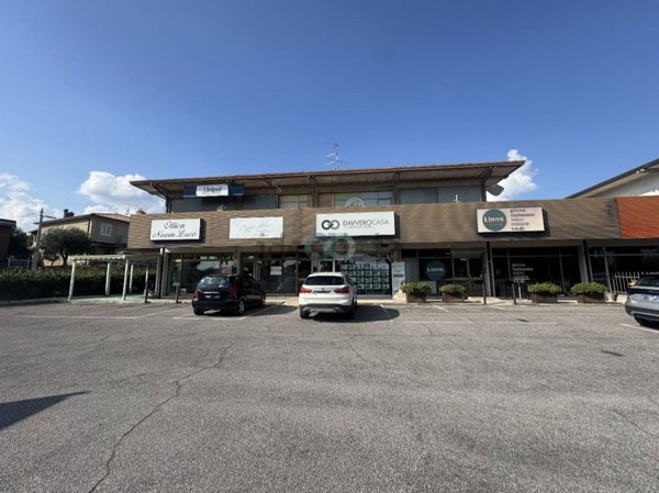 locale commerciale in affitto a Bedizzole