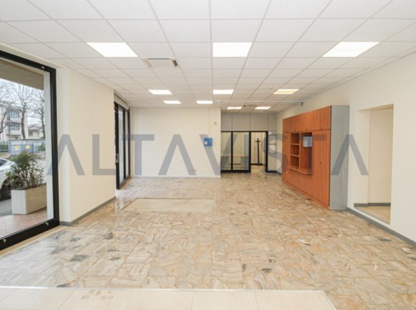 negozio in affitto a Bedizzole in zona San Vito