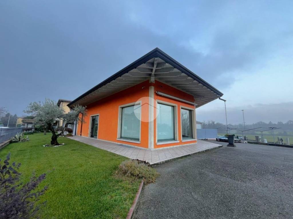 negozio in affitto a Bedizzole