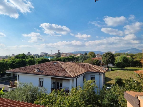 casa indipendente in affitto a Bedizzole in zona Piazza