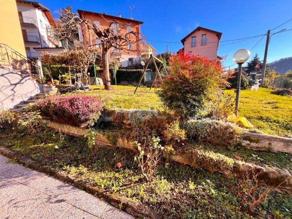 appartamento in affitto a Berzo Demo in zona Monte