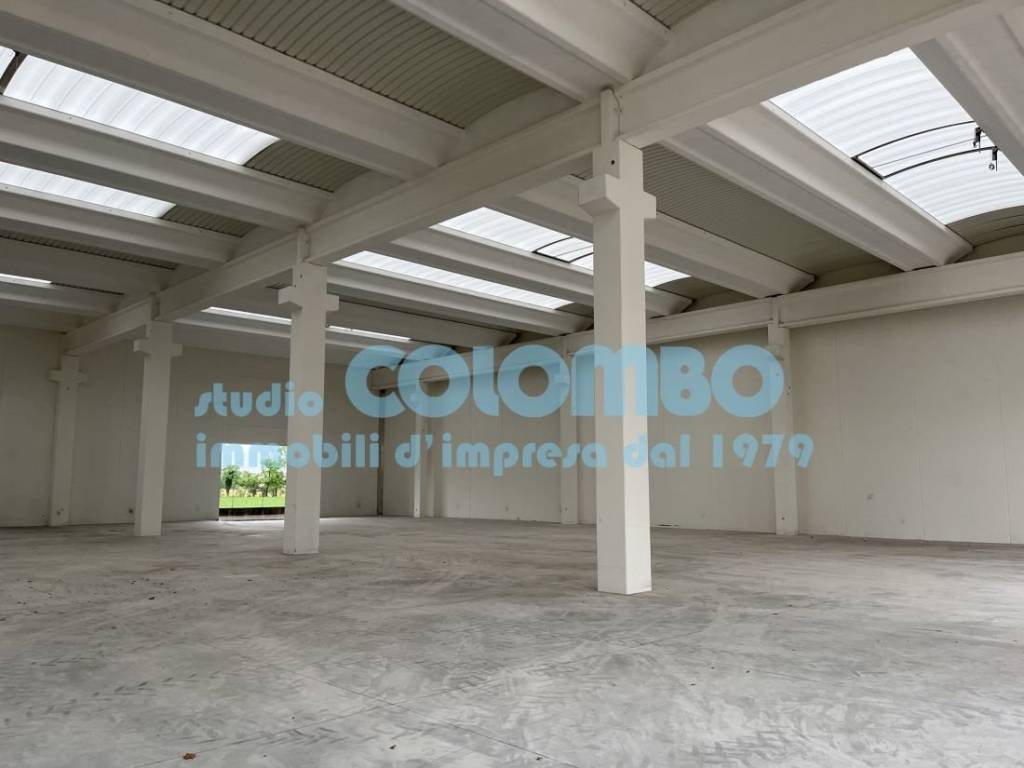 locale commerciale in affitto a Borgosatollo