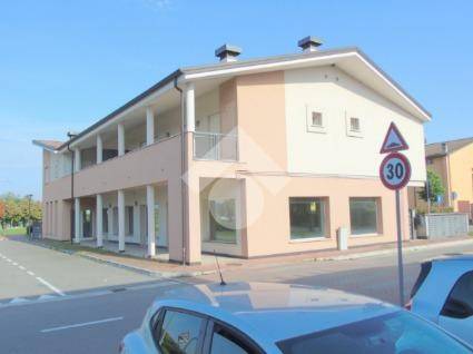 negozio in affitto a Borgosatollo