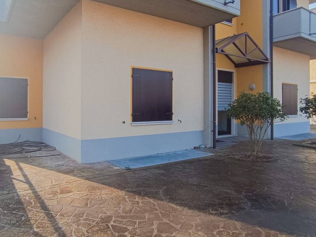 appartamento in affitto a Borgosatollo