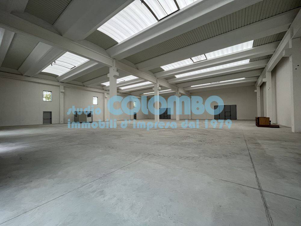 locale commerciale in affitto a Borgosatollo