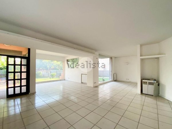 locale commerciale in affitto a Botticino