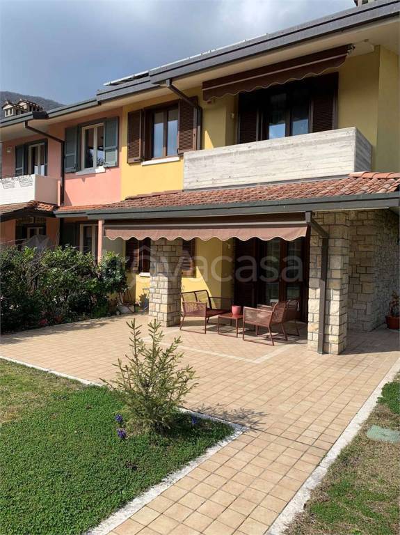 casa indipendente in affitto a Botticino in zona Botticino Sera