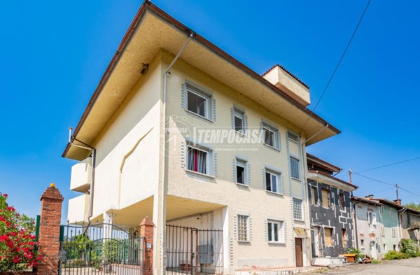 appartamento in affitto a Castagneto Po