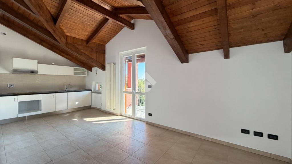appartamento in affitto a Castagneto Po in zona Cimenasco