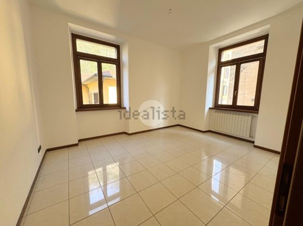appartamento in affitto a Breno