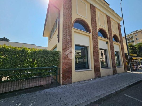 ufficio in affitto a Brescia