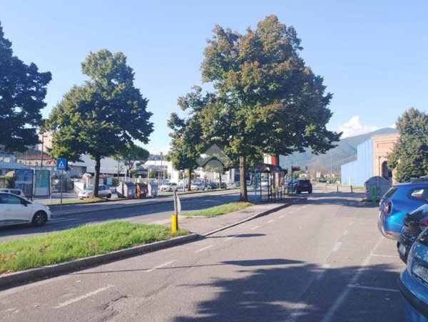 negozio in affitto a Brescia in zona Costalunga
