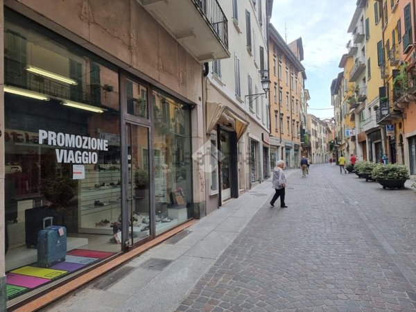 negozio in affitto a Brescia in zona Centro Storico