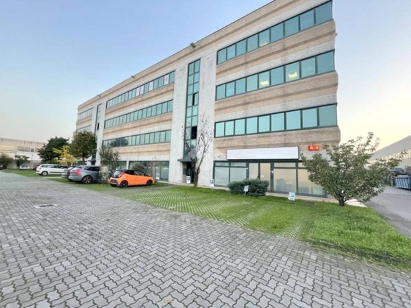 ufficio in affitto a Brescia in zona Fornaci