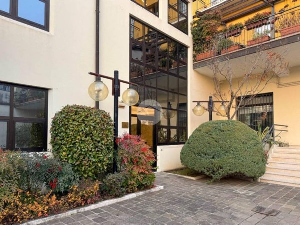 ufficio in affitto a Brescia