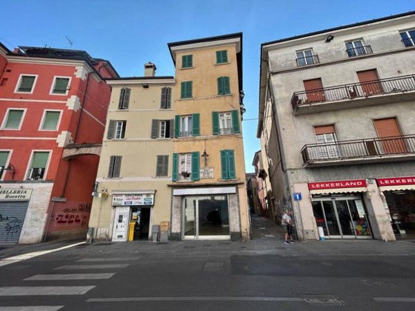 negozio in affitto a Brescia in zona Centro Storico
