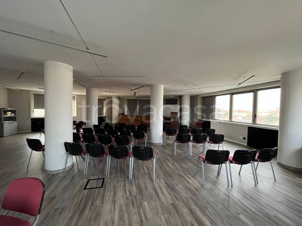 ufficio in affitto a Brescia in zona San Bartolomeo