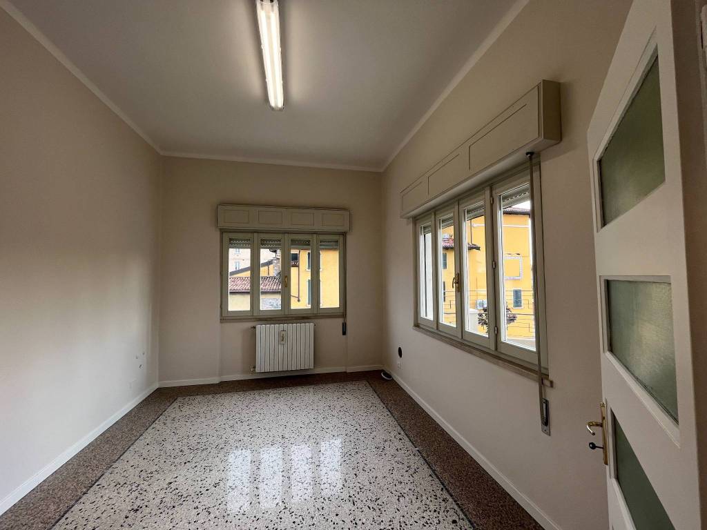 ufficio in affitto a Brescia in zona Chiusure