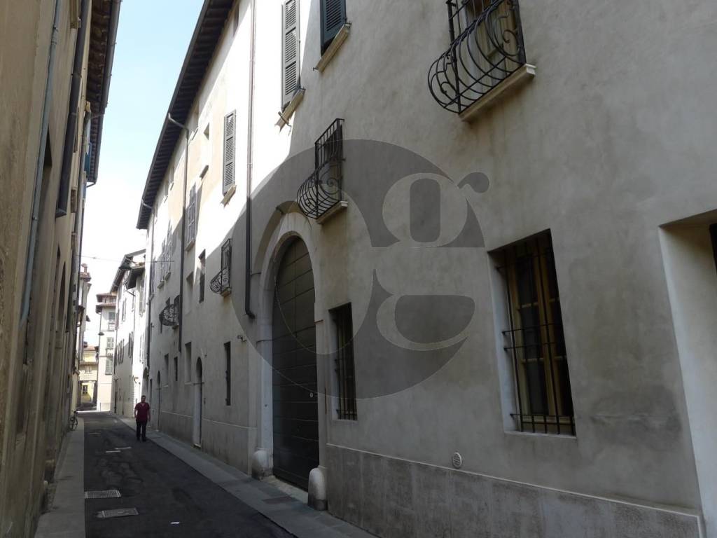 casa semindipendente in affitto a Brescia in zona Centro Storico