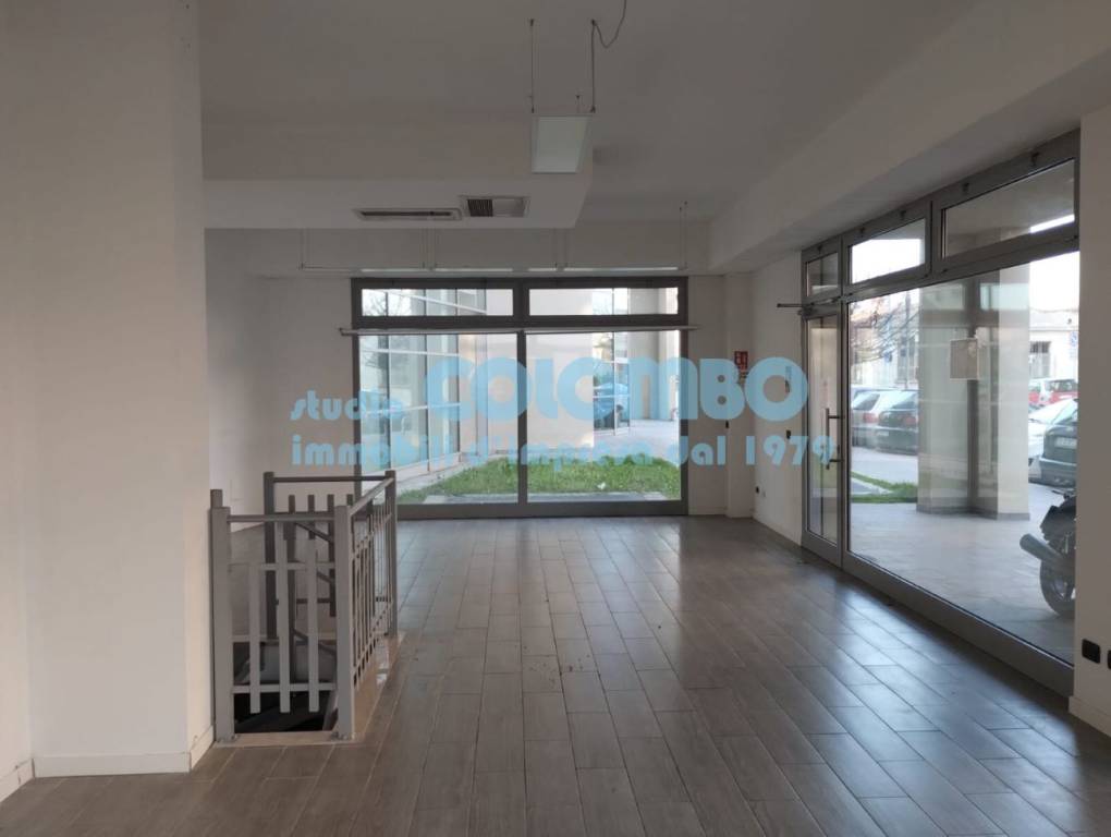 negozio in affitto a Brescia in zona Chiesa Nuova