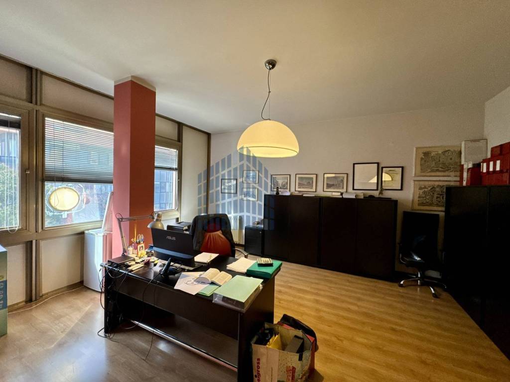 ufficio in affitto a Brescia in zona Volta
