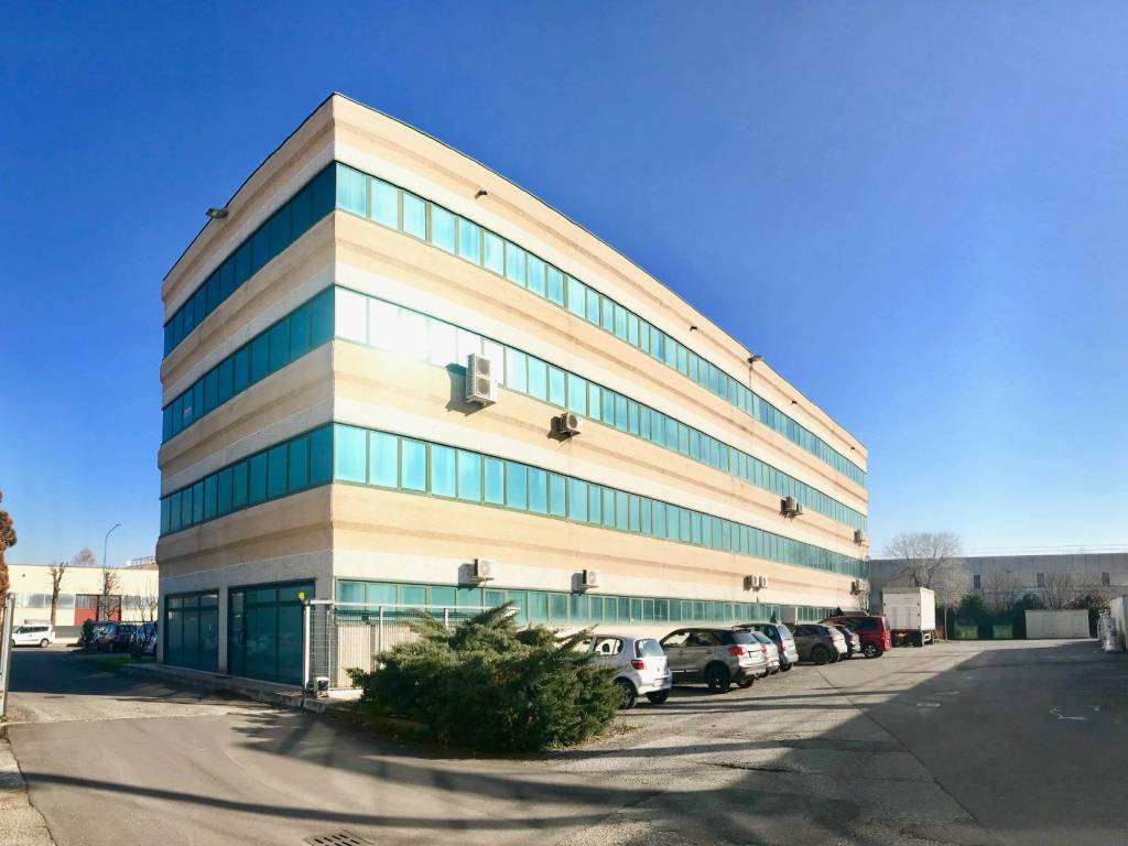 ufficio in affitto a Brescia in zona Volta