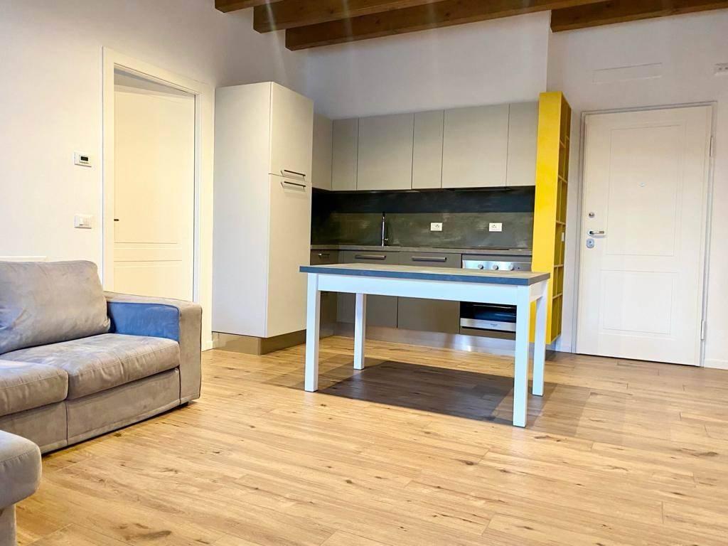 appartamento in affitto a Brescia in zona Centro Storico