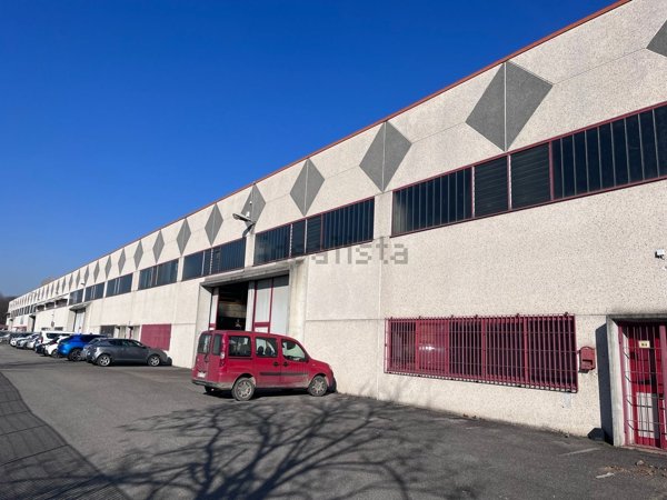 capannone in affitto a Brescia in zona Quartiere Primo Maggio