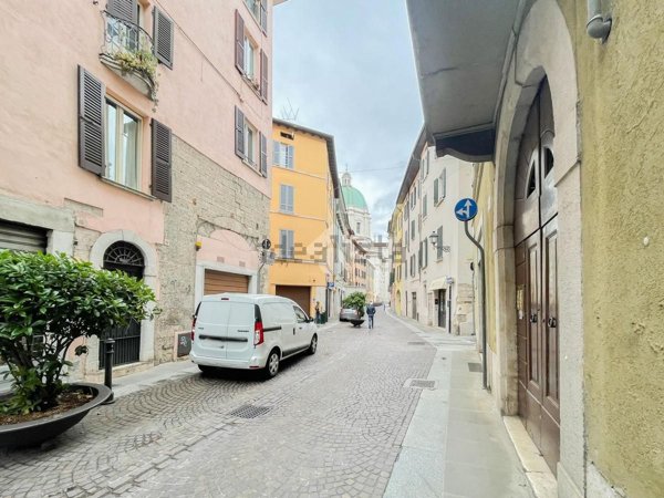 appartamento in affitto a Brescia