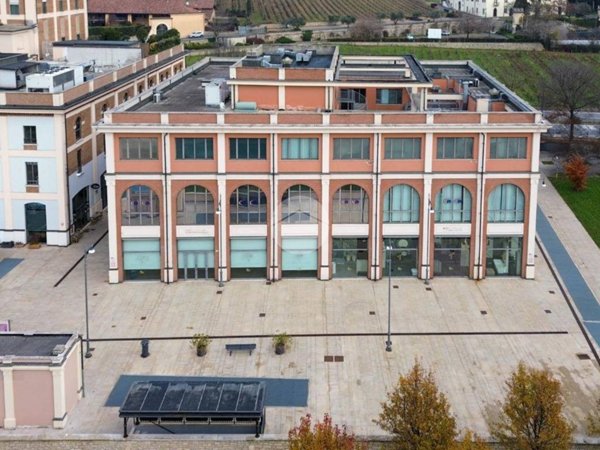 negozio in affitto a Brescia in zona Porta Venezia