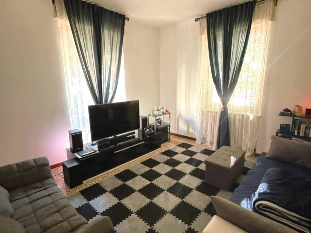 appartamento in affitto a Brescia in zona Volta