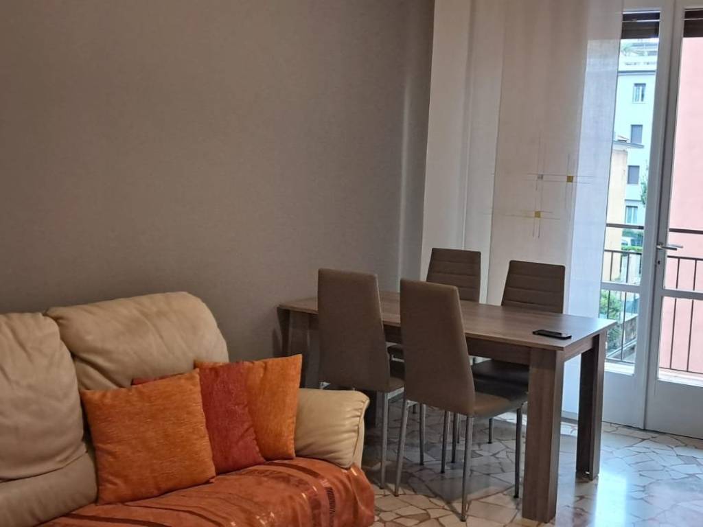 appartamento in affitto a Brescia in zona Crocifissa di Rosa